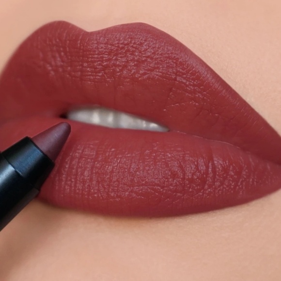 3 BEAUTY VAULT TRIO LIP LINER - Picture 8 of 9